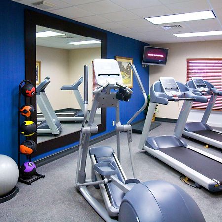 Hampton Inn & Suites Lake Wales Konforlar fotoğraf