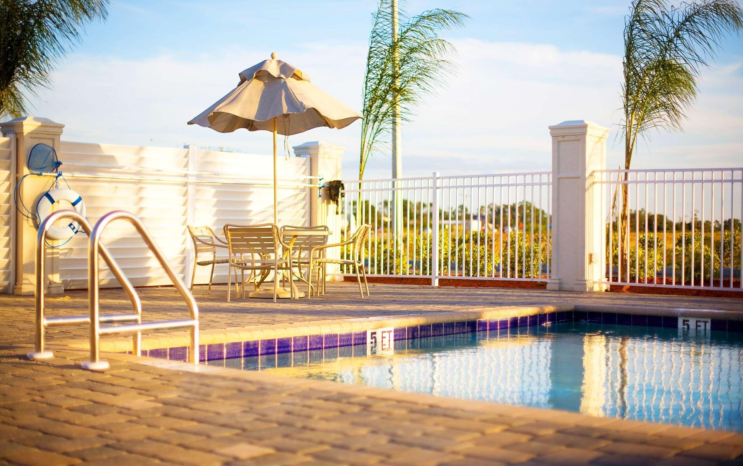 Hampton Inn & Suites Lake Wales Konforlar fotoğraf